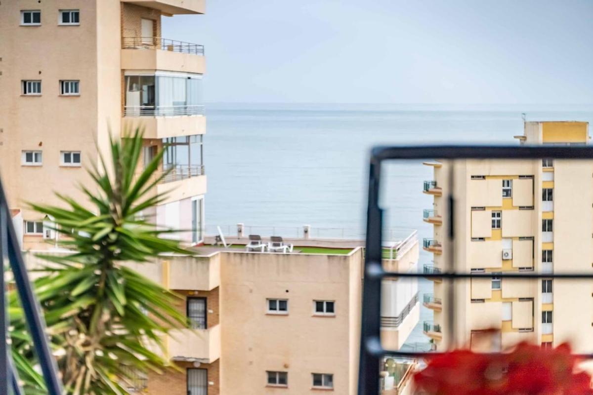 132 - Charming With Sea Views, Fuengirola! *