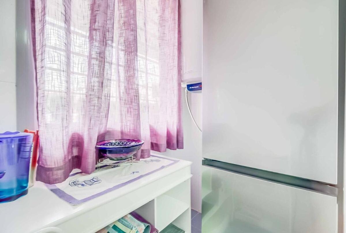132 - Charming With Sea Views, Fuengirola! Appartement