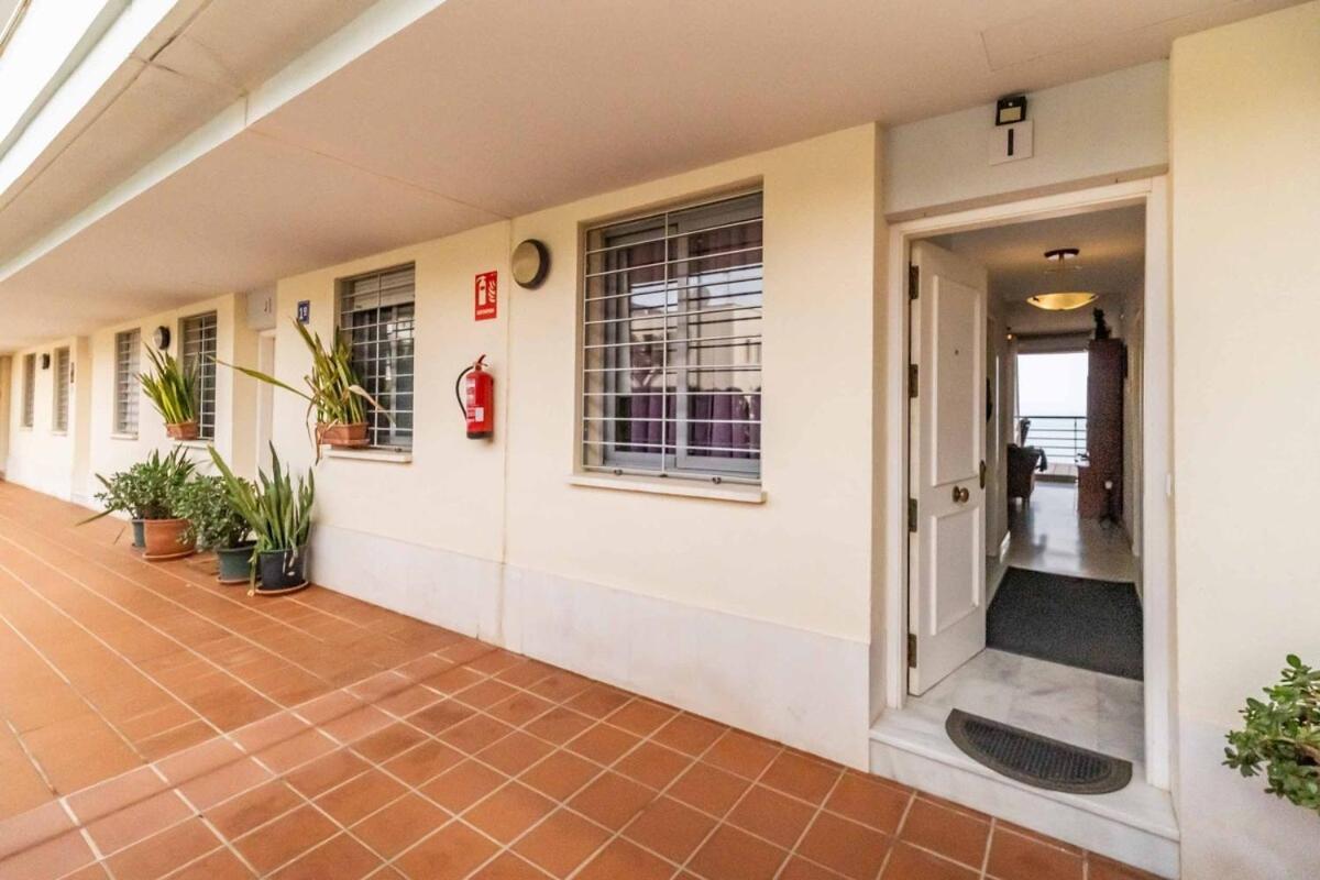 132 - Charming With Sea Views, Fuengirola! Appartement *