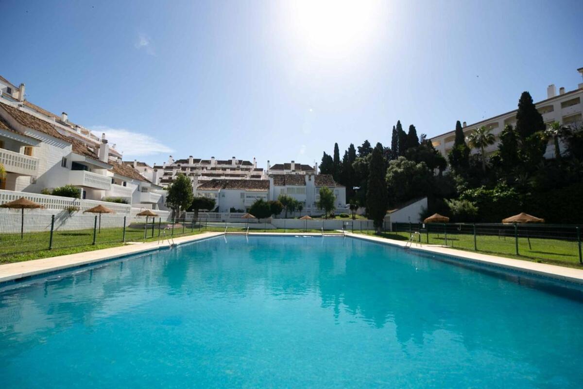 132 - Charming With Sea Views, Fuengirola! Appartement *